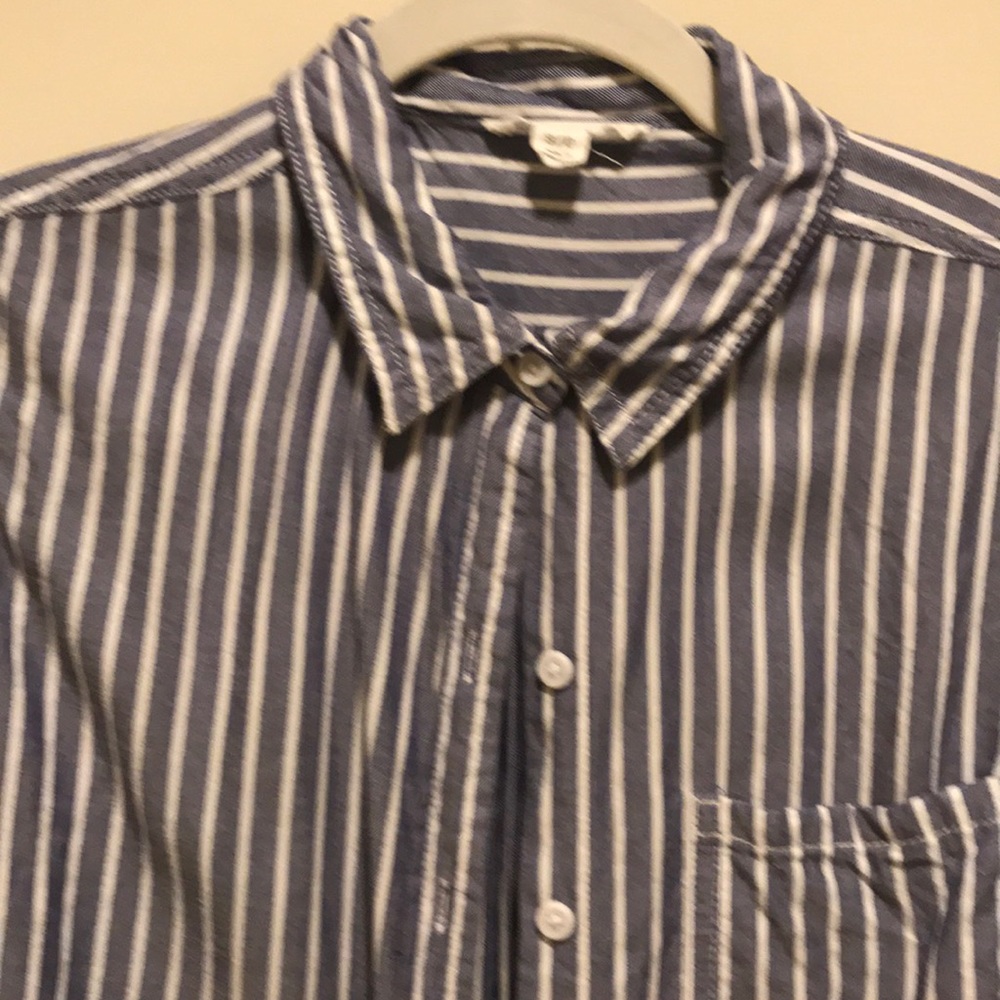 Blouse - Picture 2 of 3